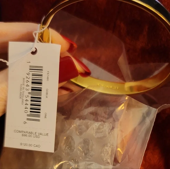 Coach Signature Bangle/ BNWT/Gorgeous - Picture 4 of 4